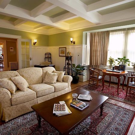 Springbank House Inn Sainte-Catherine Eksteriør bilde