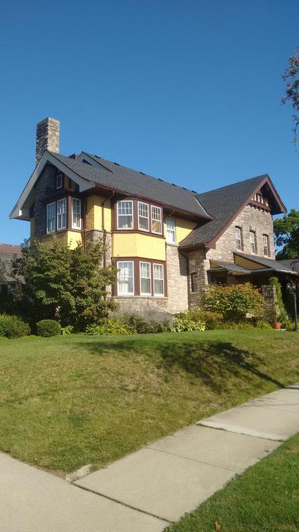 Springbank House Inn Sainte-Catherine Eksteriør bilde