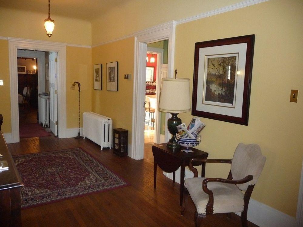 Springbank House Inn Sainte-Catherine Eksteriør bilde