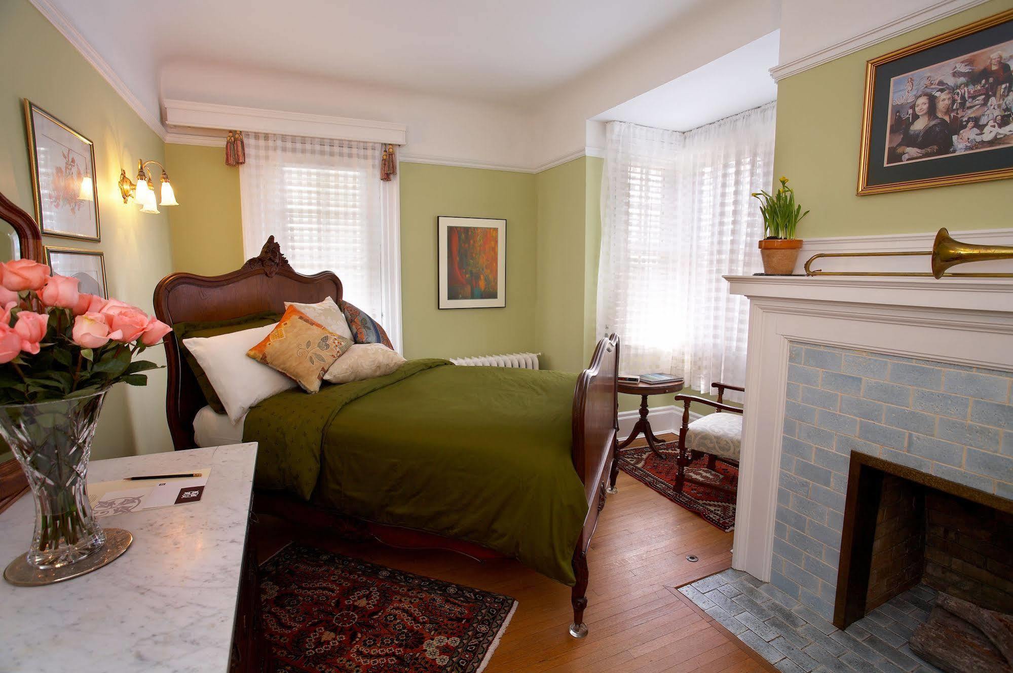 Springbank House Inn Sainte-Catherine Eksteriør bilde